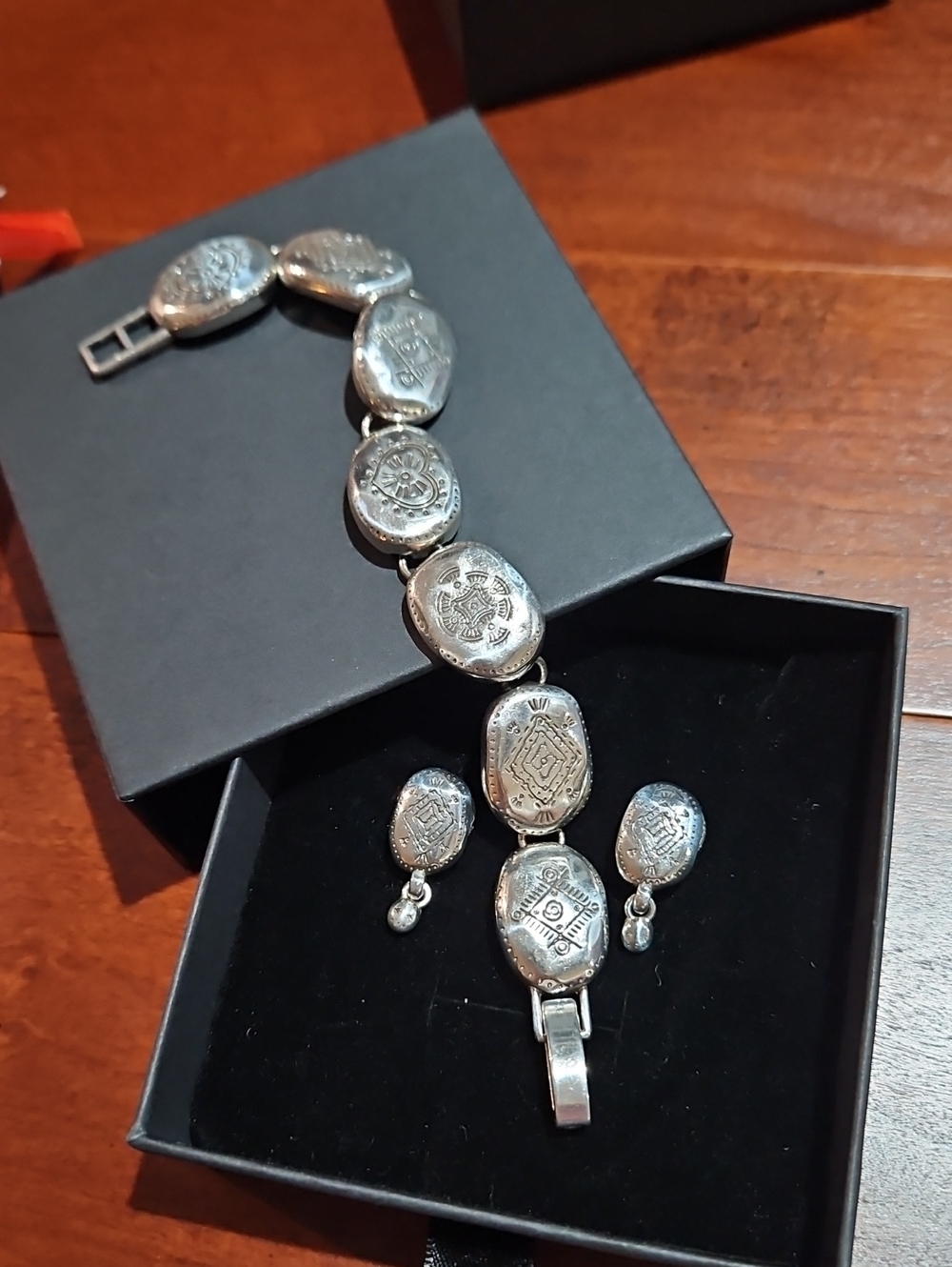 BIG WEEKEND SALE Brighton Silver-Tone Oval Etched Link Bracelet & Drop Earrings